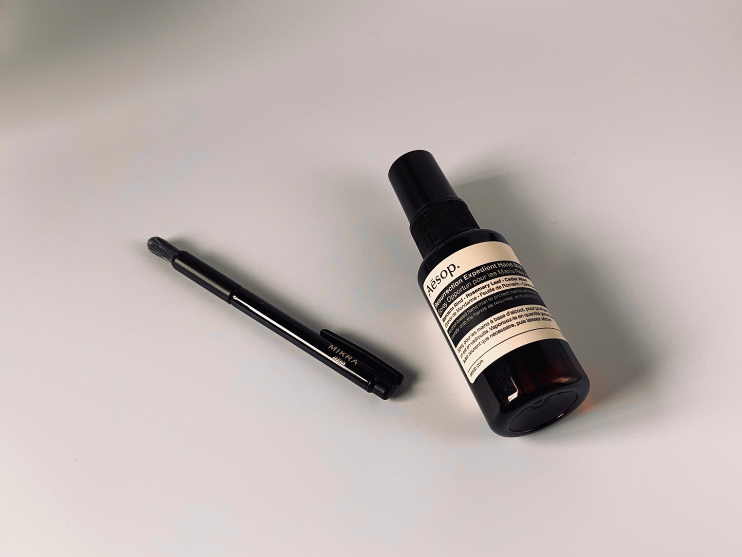 TOUCH BRUSH